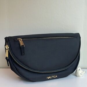 Nautica Flap Crossbody New With Tag 🏷️
